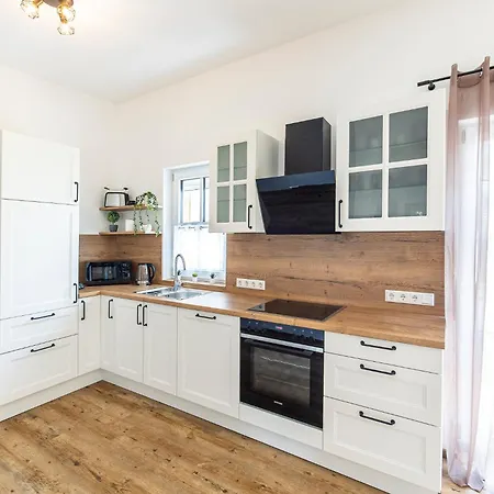 Ferienbahnhof Fichtental Gleisblick Lounge Appartement