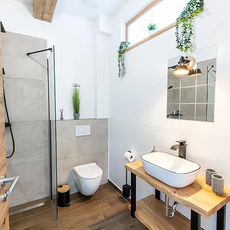 Ferienbahnhof Fichtental Gleisblick Lounge * Prackenbach