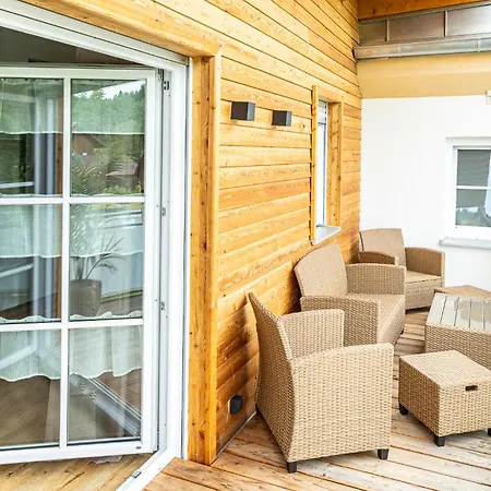 Ferienbahnhof Fichtental Gleisblick Lounge Prackenbach